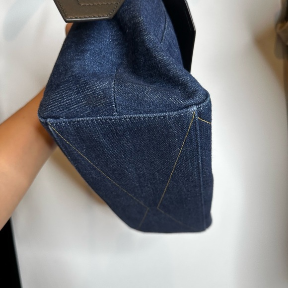 Givenchy ID denim Givenchy Women's Blue Id Medium  Shoulder Bag jeans small - Picture 8 of 15